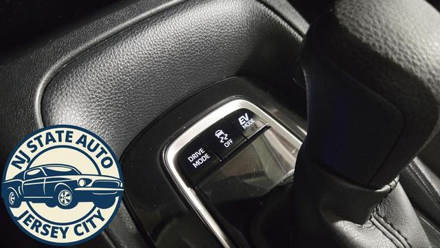 Photo of 2022 Wind Chill Pearl Toyota Corolla Hybrid