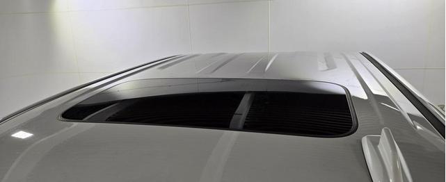 Photo of 2022 Summit White GMC Sierra 1500
