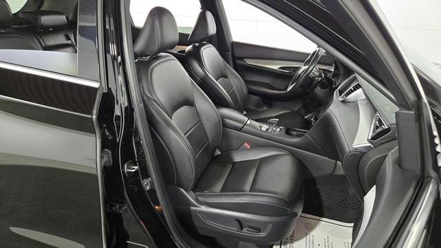 Photo of 2020 Black Obsidian INFINITI QX50