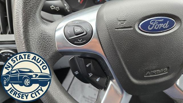 Photo of 2015 Oxford White Ford Transit-350