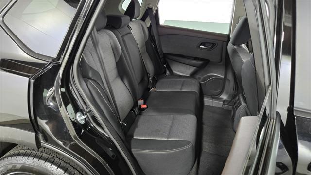 Photo of 2023 Super Black Nissan Rogue