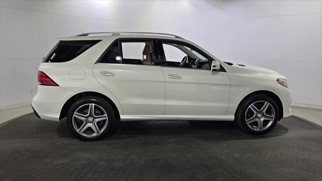 Photo of 2016 White Mercedes-Benz GLE-Class