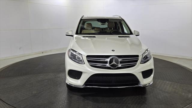 Photo of 2016 White Mercedes-Benz GLE-Class