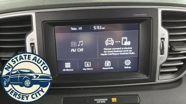 Photo of 2017 Pacific Blue Kia Sportage