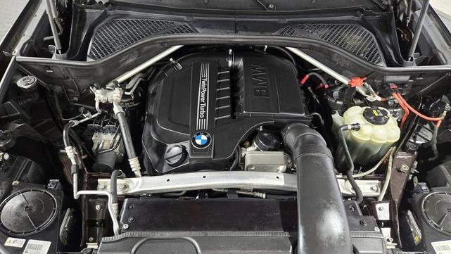 Photo of 2016 Brown Metallic BMW X5