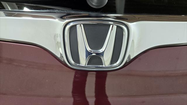 Photo of 2017 Burgundy Honda CR-V