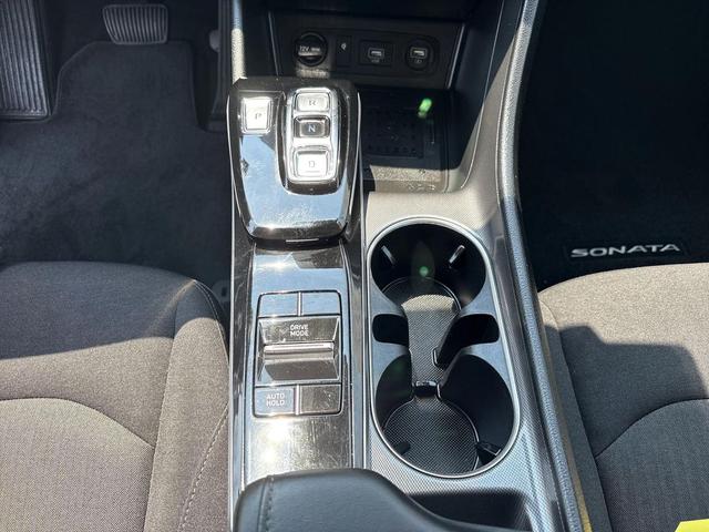 Photo of 2021 Hampton Gray Hyundai SONATA
