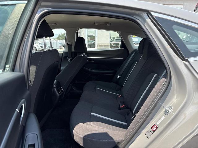 Photo of 2021 Hampton Gray Hyundai SONATA