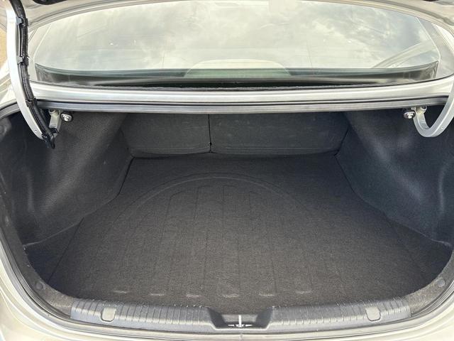 Photo of 2014 Bright Silver Kia Forte