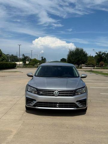Photo of 2017 Reflex Silver Metallic Volkswagen Passat