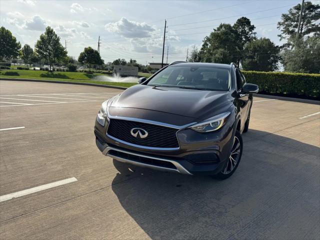 2017 Infiniti QX30