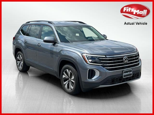 Photo of 2024 Platinum Gray Metallic Volkswagen Atlas