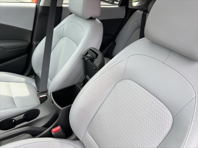 Photo of 2019 Sunset Orange Hyundai KONA