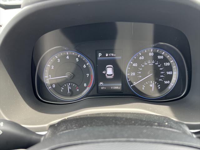 Photo of 2019 Sunset Orange Hyundai KONA