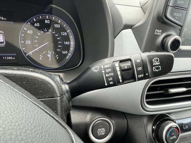 Photo of 2019 Sunset Orange Hyundai KONA