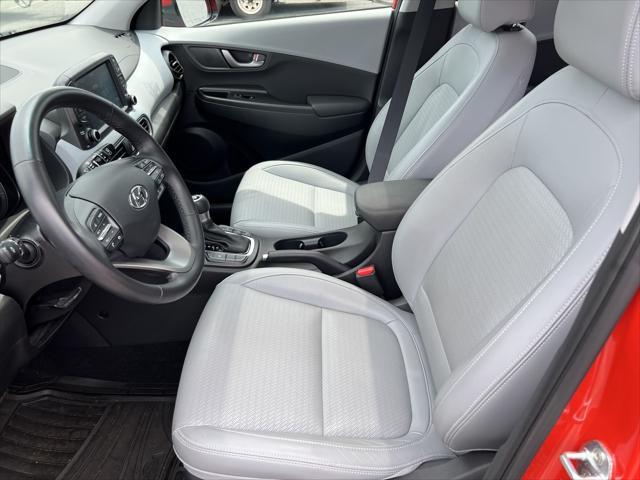 Photo of 2019 Sunset Orange Hyundai KONA