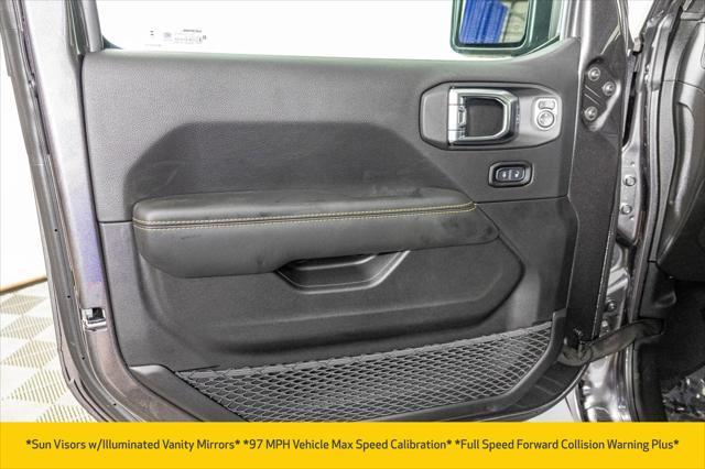 Photo of 2025 Granite Crystal Metallic Clearcoat Jeep Gladiator