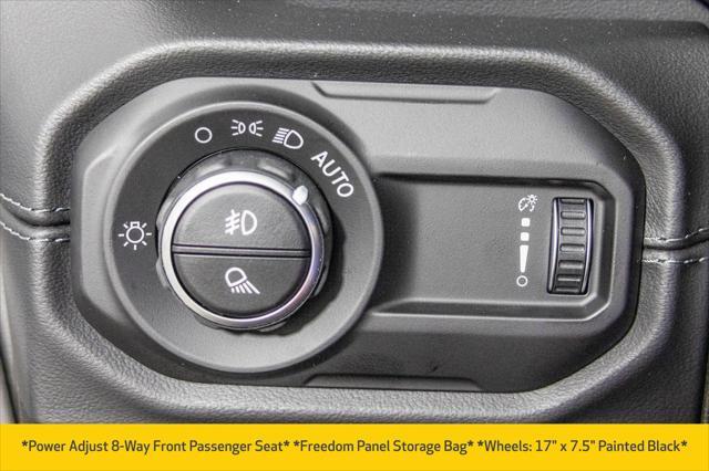 Photo of 2025 Granite Crystal Metallic Clearcoat Jeep Gladiator