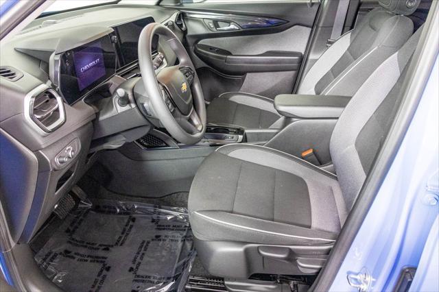 Photo of 2024 Fountain Blue Chevrolet Trailblazer