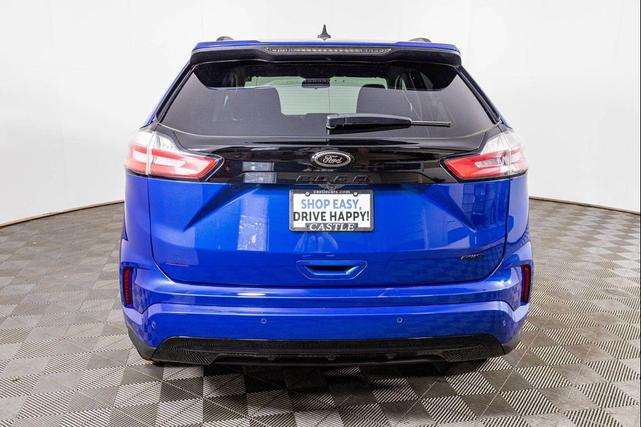 Photo of 2024 Atlas Blue Metallic Ford Edge
