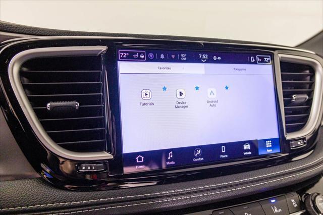 Photo of 2025 Red Hot Pearlcoat Chrysler Pacifica