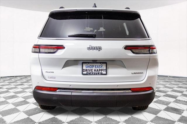 Photo of 2025 Bright White Clearcoat Jeep Grand Cherokee L