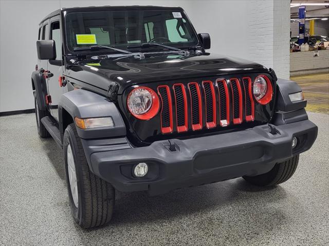 Photo of 2019 Black Clearcoat Jeep Wrangler Unlimited