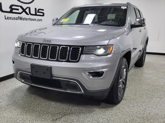 Photo of 2020 Billet Silver Metallic Clearcoat Jeep Grand Cherokee