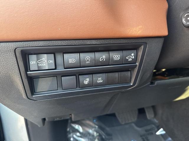 Photo of 2022 Celestial Silver Metallic Toyota Tundra