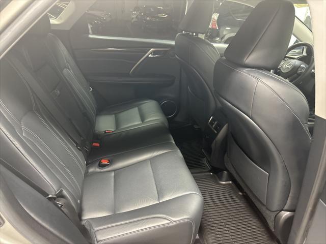 Photo of 2018 Atomic Silver Lexus RX 350