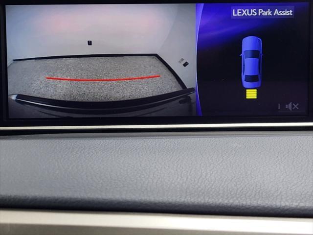 Photo of 2018 Atomic Silver Lexus RX 350