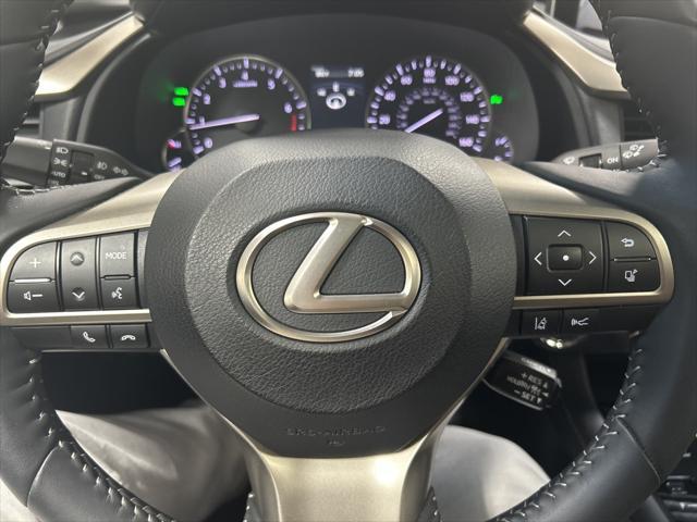 Photo of 2018 Atomic Silver Lexus RX 350