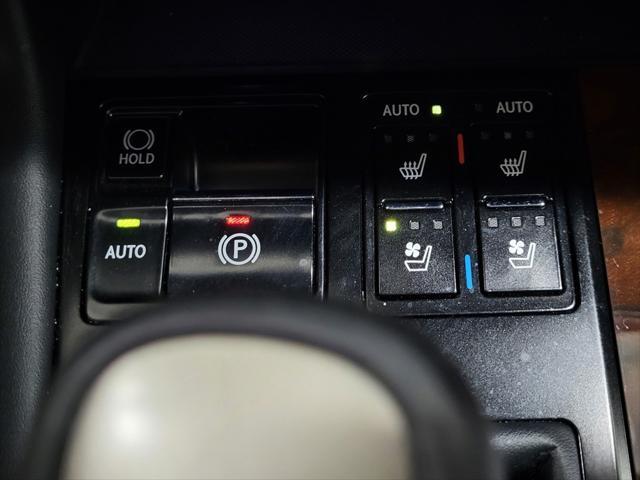 Photo of 2018 Atomic Silver Lexus RX 350