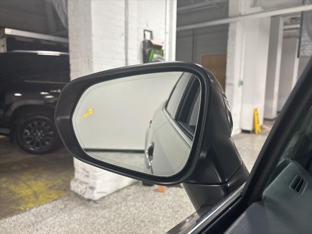 Photo of 2018 Atomic Silver Lexus RX 350