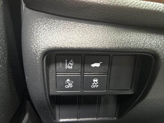 Photo of 2019 Crystal Black Pearl Honda CR-V