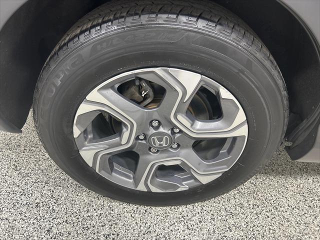 Photo of 2019 Crystal Black Pearl Honda CR-V