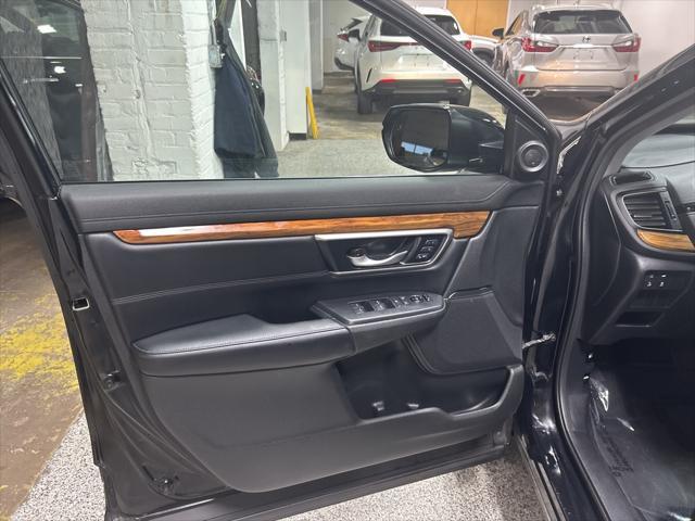 Photo of 2019 Crystal Black Pearl Honda CR-V