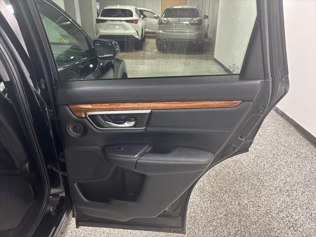 Photo of 2019 Crystal Black Pearl Honda CR-V