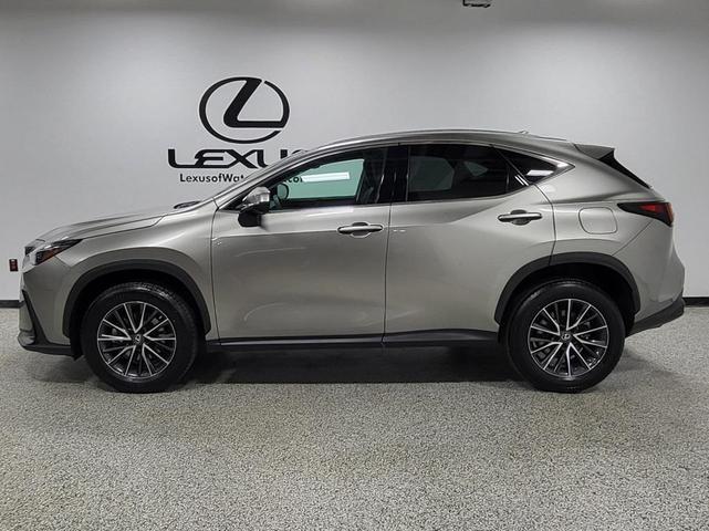 Photo of 2023 Atomic Silver Lexus NX 250