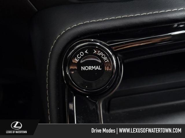 Photo of 2023 Atomic Silver Lexus NX 250