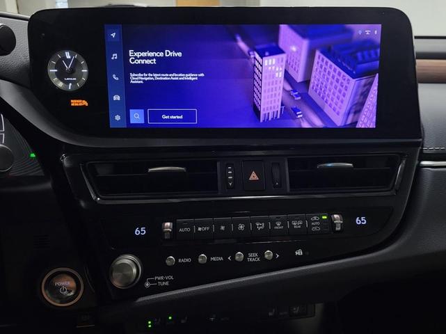 Photo of 2025 Cloudburst Gray Lexus ES 300h