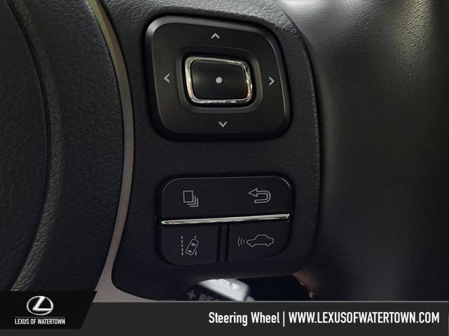 Photo of 2021 Eminent White Pearl Lexus NX 300