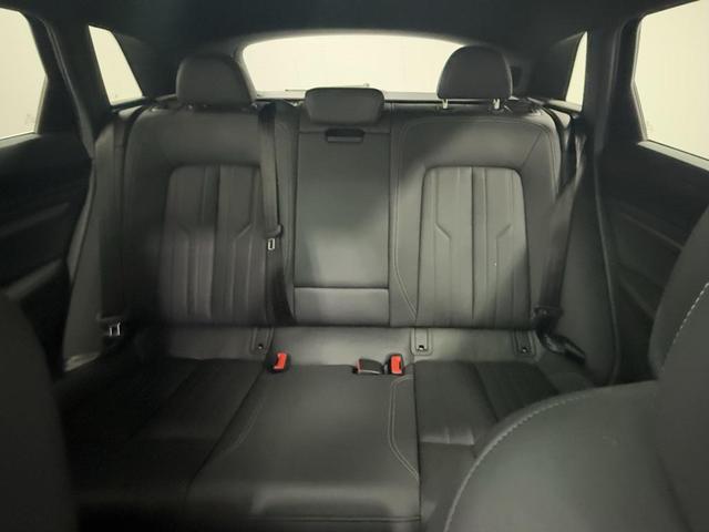 Photo of 2022 Gray Metallic Audi e-tron