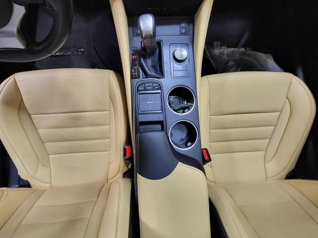 Photo of 2016 Infrared Lexus RC 300