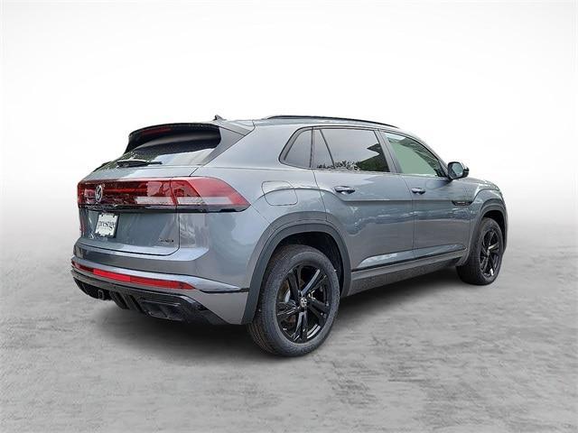 Photo of 2025 Platinum Gray Metallic Volkswagen Atlas Cross Sport