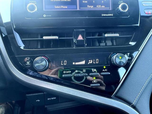 Photo of 2024 Midnight Black Metallic Toyota Camry