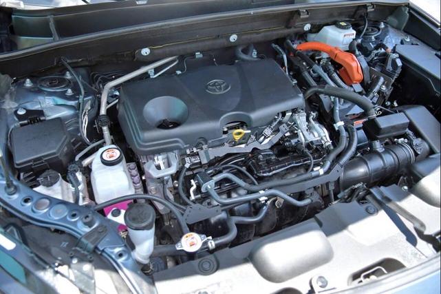 Photo of 2021 Gray Toyota Venza