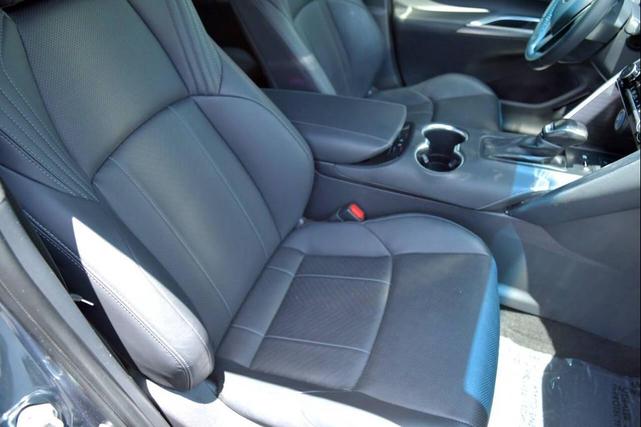 Photo of 2021 Gray Toyota Venza