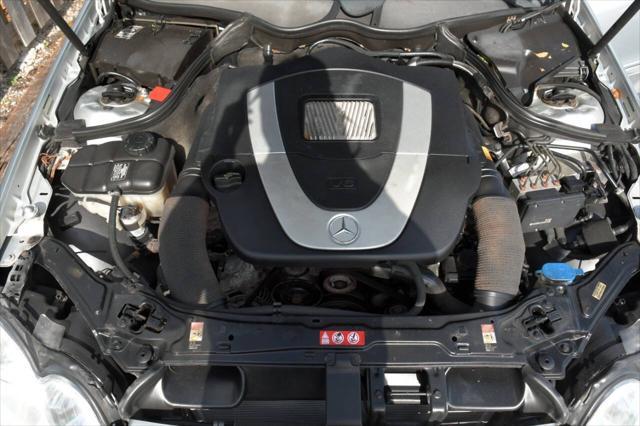 Photo of 2006 Silver Mercedes-Benz CLK-Class
