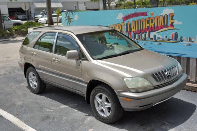 Photo of 2001 Tan Lexus RX 300